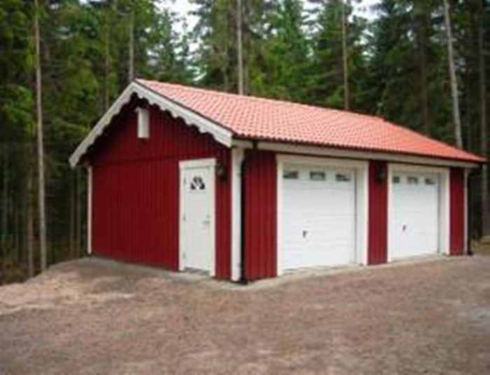 Eskorter i trä sjö ne